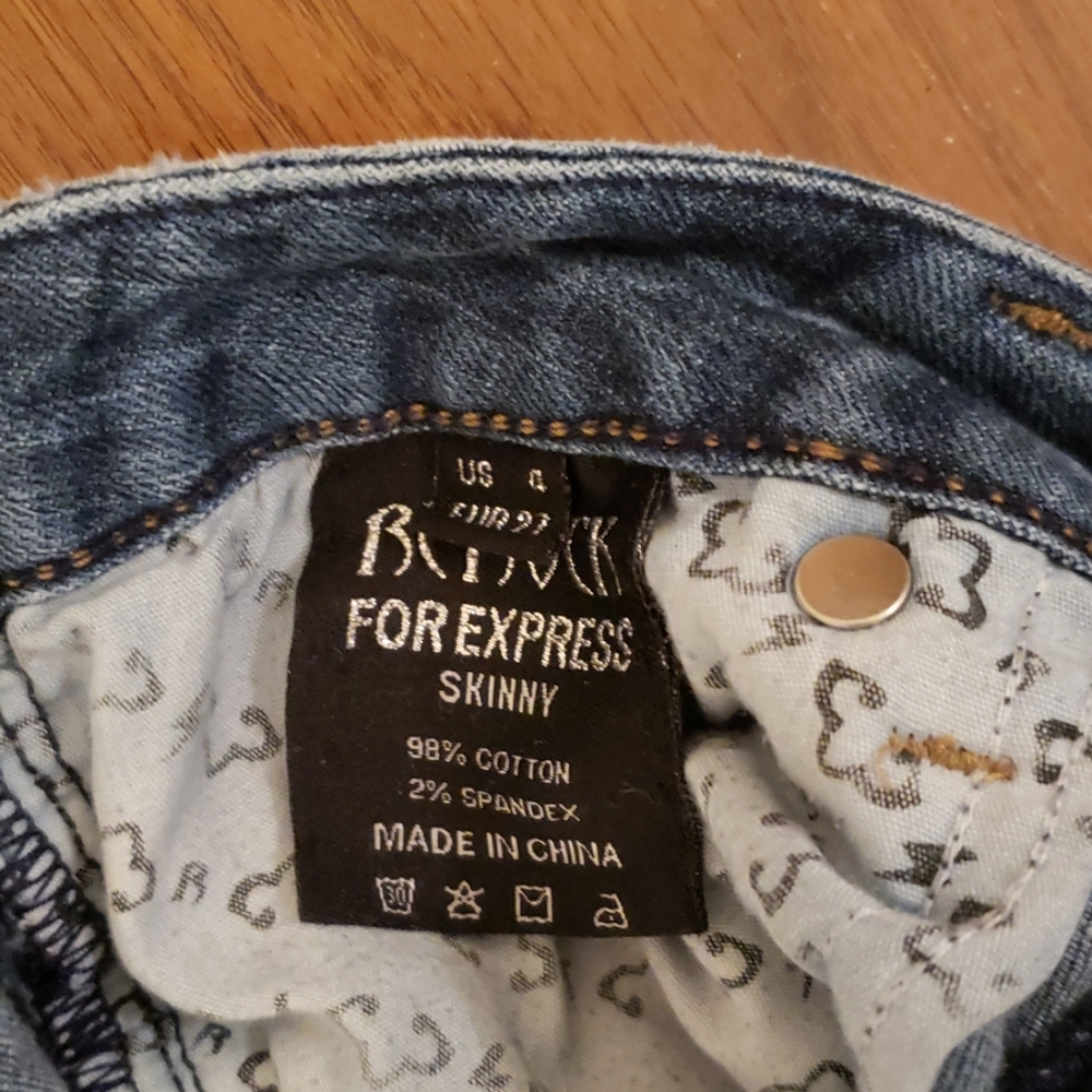 Express Rerock Jeans! - Picture 3 of 5